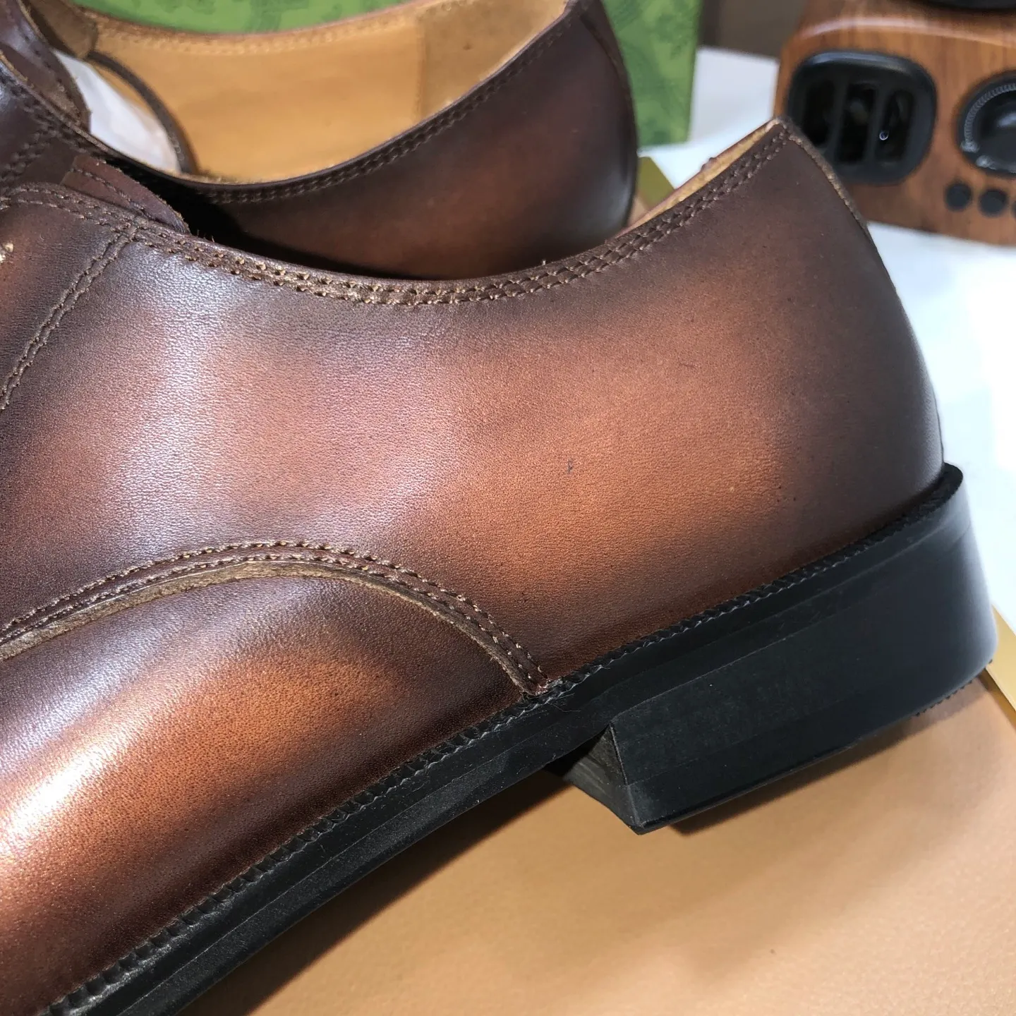 Men's shoes 💰580💰[GUCCI—Gucci] The latest high-end version of Gucci. Official website new model. Available at the same time at counters, the uppers are made of original cowhide imported from Italy/matched with the original special material splicing design concept; "highlight, high-end, grade, extravagance" and exquisite workmanship (original mesh fabric) sole: original factory special outsole size (38-45) (custom-made 45 non-returnable)